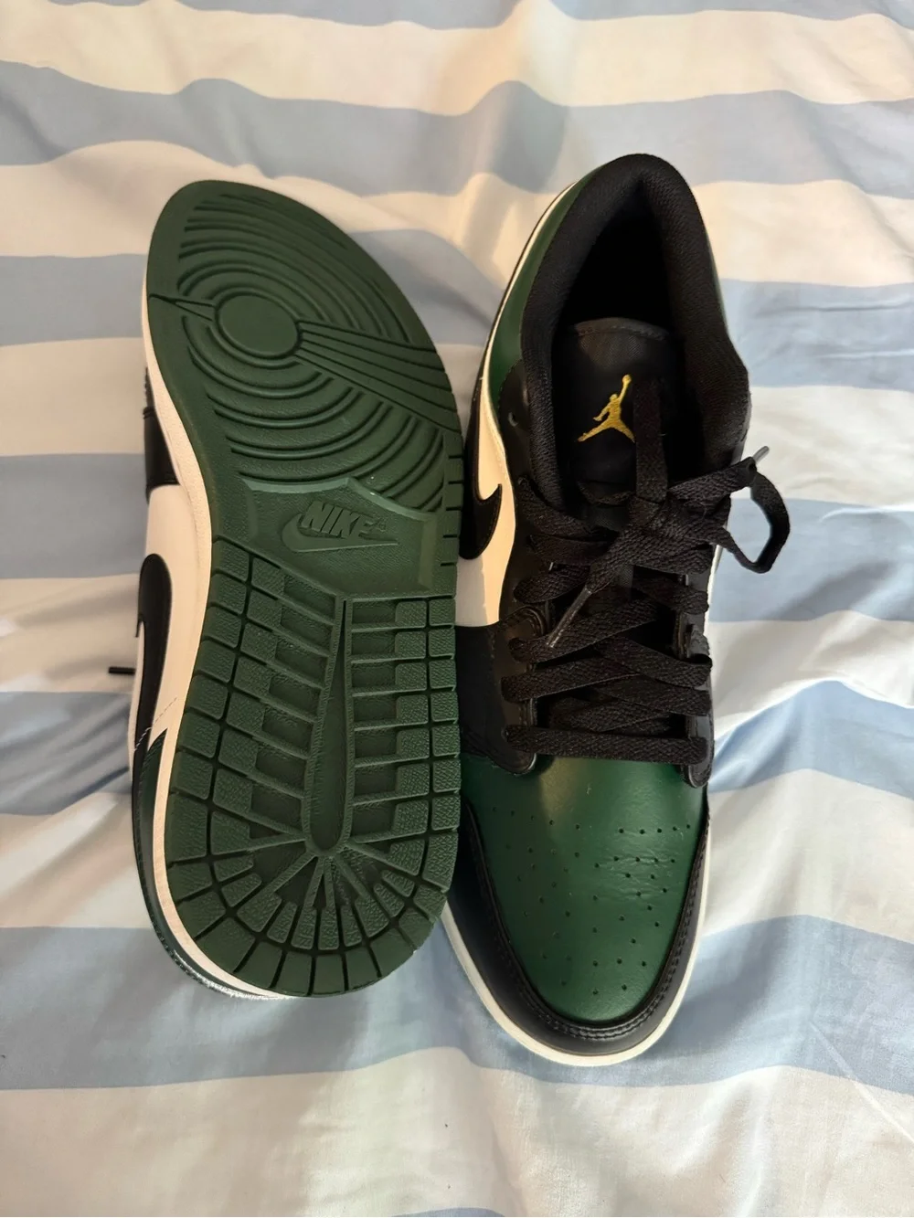 Air Jordan 1 low